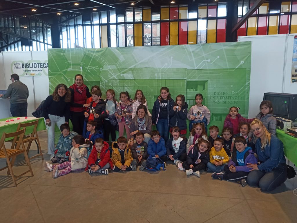 Excursión a la Expociencia y Herbario Leb de la Universidad de León